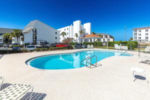 Πισίνα στο ή κοντά στο Gulf Front, Seagrove Beach, Sleeps 6, 1st floor, private beach access!!