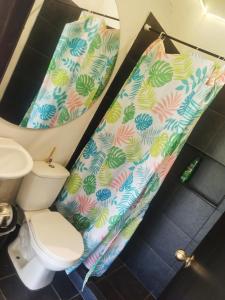 Koupelna v ubytování Amalaya Hostel