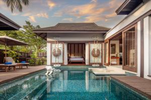 Bazén v ubytování Anantara Mai Khao Phuket Villas nebo v jeho okolí