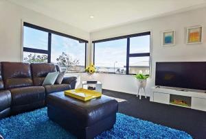 TV a/nebo společenská místnost v ubytování House of Hope