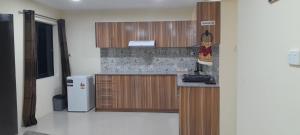 Η κουζίνα ή μικρή κουζίνα στο Sac Accommodations +8 φωτογραφίες