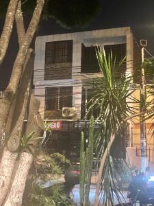 Το κτήριο όπου στεγάζεται  το διαμέρισμα
