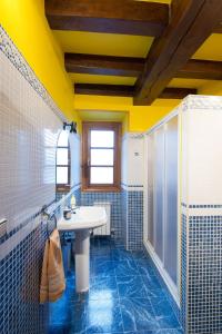 Ένα μπάνιο στο Casa Aldekotxeberria