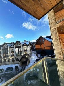 Tòa nhà nơi căn hộ tọa lạc