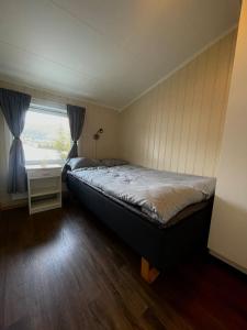 Ένα ή περισσότερα κρεβάτια σε δωμάτιο στο Trailside Studio N4