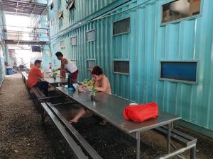 Fotografie z fotogalerie ubytování Container Hostel Citihub -Cainta v destinaci De La Paz