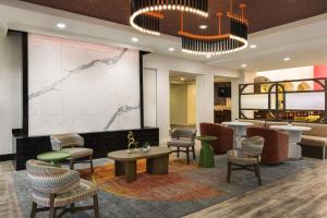 Posezení v ubytování Hampton Inn Tropicana