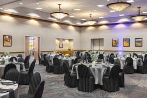 Restaurace v ubytování Hampton Inn Tropicana