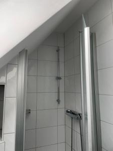Ένα μπάνιο στο Appartement 1 - Zweizimmerwohnung mit Küche und Bad +11 φωτογραφίες
