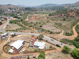 Phong cảnh thiên nhiên gần nhà khách