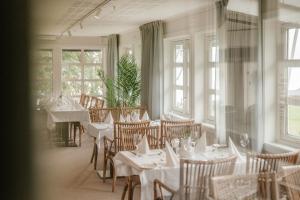 Restaurace v ubytování Jegtvolden Fjordhotell