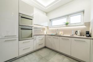 Kuchyň nebo kuchyňský kout v ubytování Malta Deluxe - AC - Parking - City View