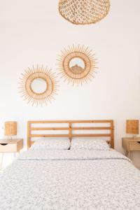 Posteľ alebo postele v izbe v ubytovaní Apartamento NUEVO con encanto en SAGRADA FAMILIA