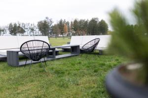Sodas prie apgyvendinimo įstaigos Viesuli Village Villas