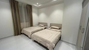 Gallery image of شقة فخمة مودرن in Jazīrat as Sāyah