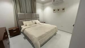 Gallery image of شقة فخمة مودرن in Jazīrat as Sāyah