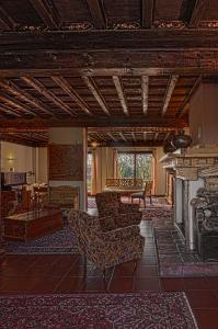A seating area at Villa Belfiore