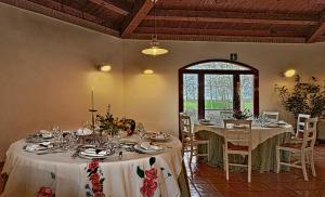 A restaurant or other place to eat at Villa Belfiore