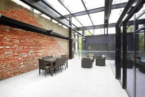 Mynd úr myndasafni af A 2BR Apt with Harbour Views and FREE Parking í Melbourne