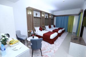 Galeriebild der Unterkunft Naif Fort Hotel in Dubai