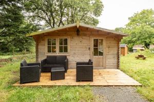 Κήπος έξω από το Chalet L'Evasion Rochetrejoux proche Puy Du Fou