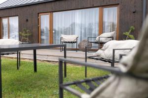 Sodas prie apgyvendinimo įstaigos Viesuli Village Villas