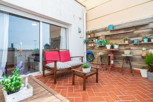 Patio alebo iná vonkajšia časť ubytovania Hauzify I Casa d'Anselm Clavé