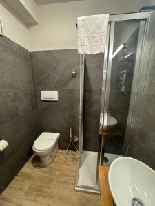 Koupelna v ubytování Hotel Camilla Guelfa