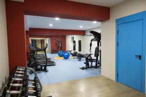 Фитнес-центр и/или тренажеры в Hotel Marwa Tashkent Pool&Spa