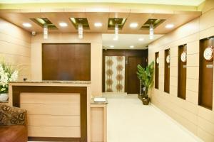 Vstupní hala nebo recepce v ubytování Zaith Residency Near US Consulate & Apollo hospitals