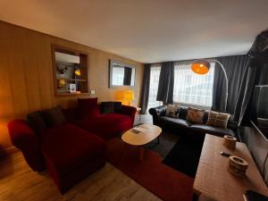 TV a/nebo společenská místnost v ubytování Résidence LA POUDREUSE - Hyper centre - Apt 3 Pièces 75 M2 - by MONTBLANC LODGE