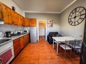 Η κουζίνα ή μικρή κουζίνα στο Casa Gattone Adeje Los Menores