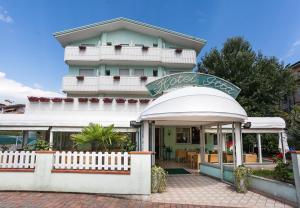 Hoone, kus hotell asub