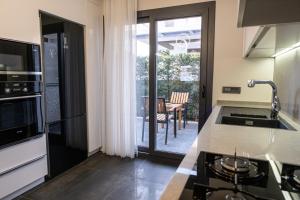 Kuchyň nebo kuchyňský kout v ubytování Süper villa havuzlu