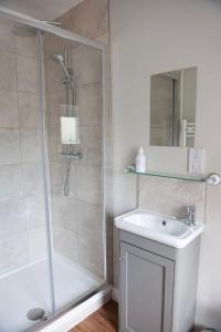 Ένα μπάνιο στο Relaxing pet friendly rural retreat +28 φωτογραφίες