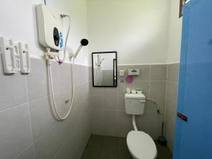 Koupelna v ubytování Laman Hanaz - Homestay Aufa + 22 fotografií