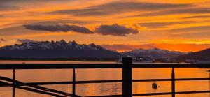 Foto da galeria de Balcones del Beagle Apart em Ushuaia