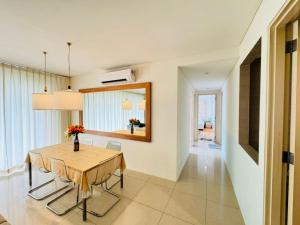 Khu vực ghế ngồi tại Bintang Goldhill Guest House