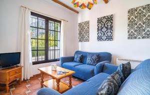 Χώρος καθιστικού στο Nice Home In Montejaque With Wifi