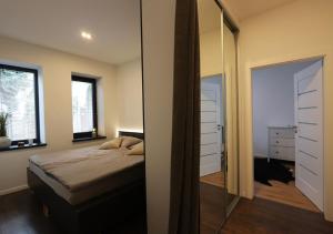 Fotografie z fotogalerie ubytování Center Apartment with Garden Zoe v Piešťanech