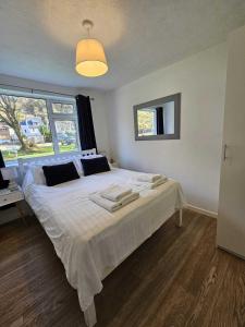 Gallery image of Pet Friendly 2 Bed Coastal Property - Millendreath, Looe in Looe