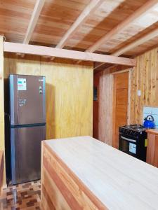 Кухня или мини-кухня в Cabaña entre Villarrica y Lican-Ray

