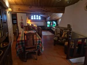 Gallery image of Casas na Terra in Seia +42 photos