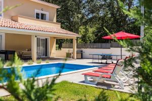Πισίνα στο ή κοντά στο Villa Boscari
