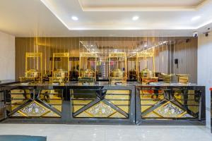 Restaurace v ubytování Aadat Hotel Subhash Chowk Gurgaon