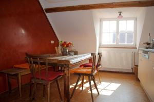 Nhà bếp/bếp nhỏ tại Ferienwohnung Halder
