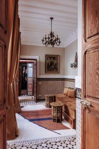 Posezení v ubytování Riad Ksar Al Amal & Spa