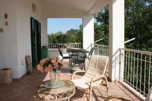 A balcony or terrace at Villa Isabella