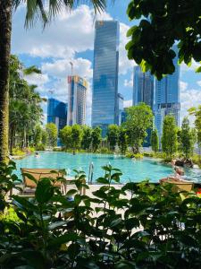 O grădină în afara Agile SkyView Suites KL
