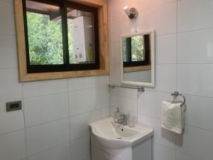 Ένα μπάνιο στο Tumuñan Lodge